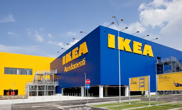 Vittoria, l'Ikea dona gli arredi a una Casa d'accoglienza